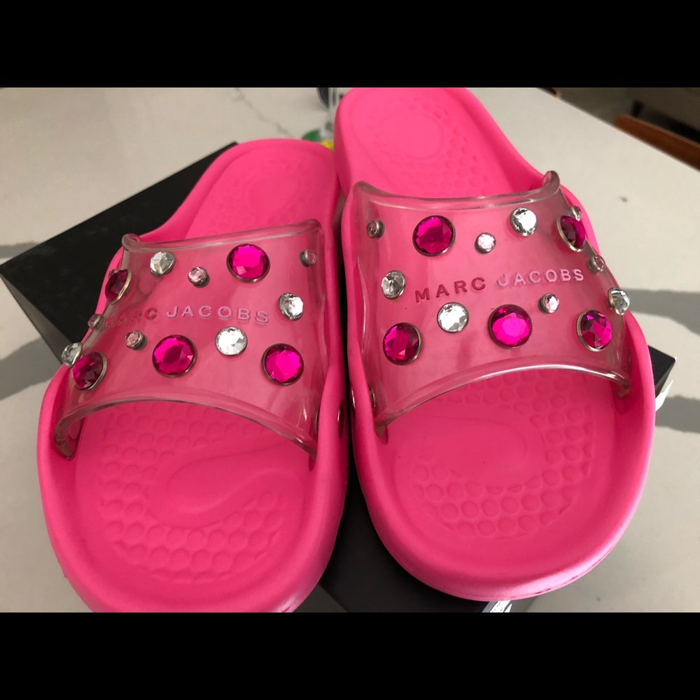 Marc Jacobs rubber Neon pink slides